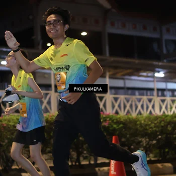 Runner Photo 7094342