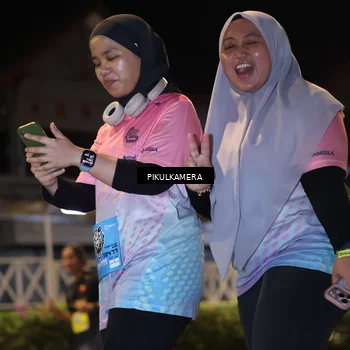Runner Photo 7094344