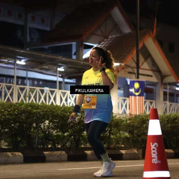 Runner Photo 7094362