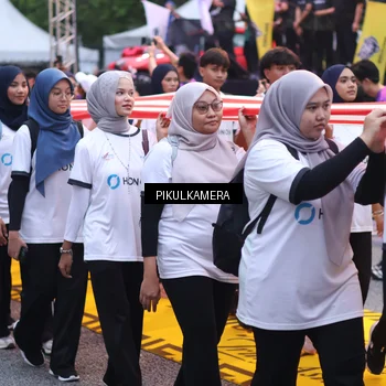 Runner Photo 7094384