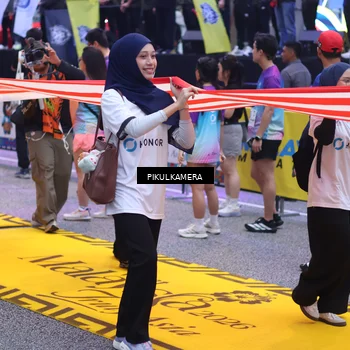 Runner Photo 7094400