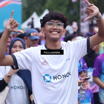 Runner Photo 7094417