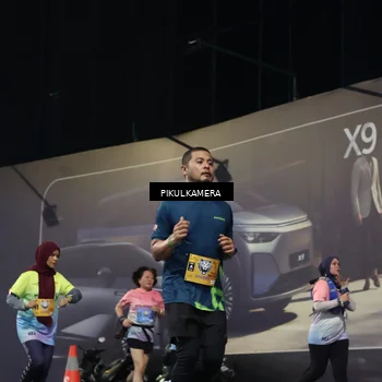 Runner Photo 7094456