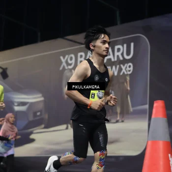 Runner Photo 7094459
