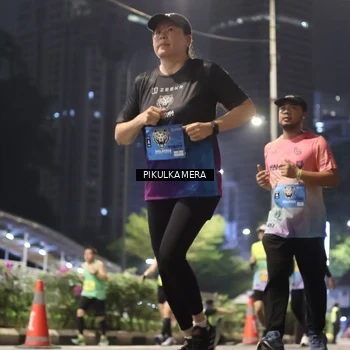 Runner Photo 7094466