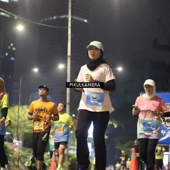 Runner Photo 7094469