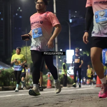 Runner Photo 7094471