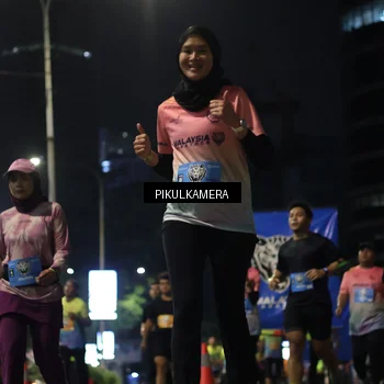 Runner Photo 7094501