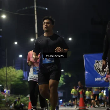 Runner Photo 7094504