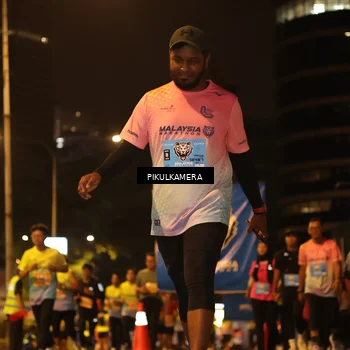 Runner Photo 7094517