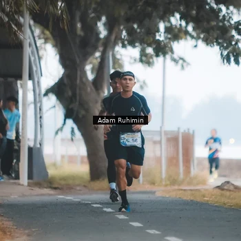 Runner Photo 7095953