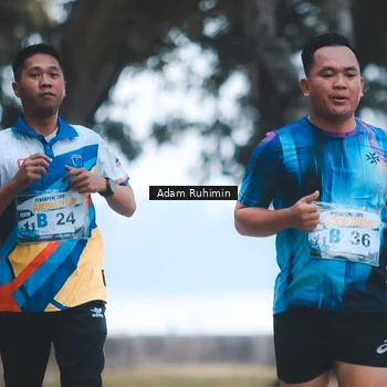 Runner Photo 7096008
