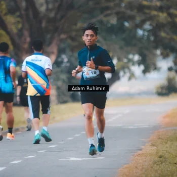 Runner Photo 7096041