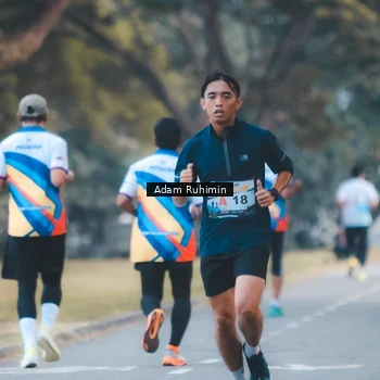 Runner Photo 7096047