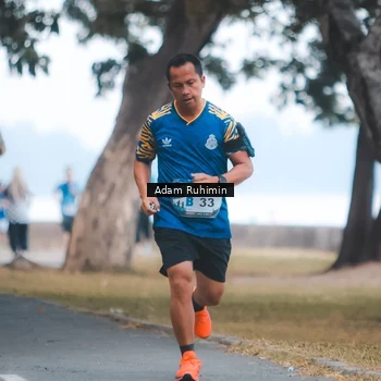 Runner Photo 7096070