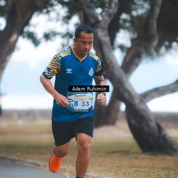 Runner Photo 7096073