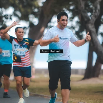 Runner Photo 7096135