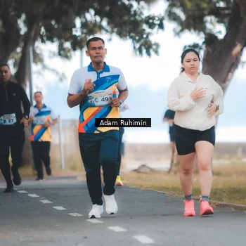 Runner Photo 7096173