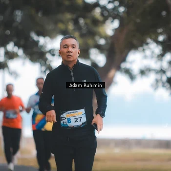 Runner Photo 7096180