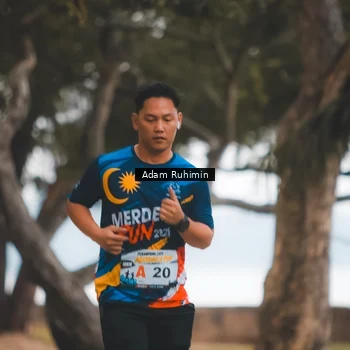 Runner Photo 7096245