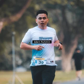 Runner Photo 7096251