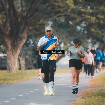 Runner Photo 7096257