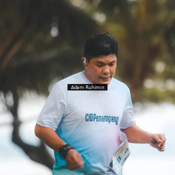 Runner Photo 7096312