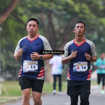 Runner Photo 7096337