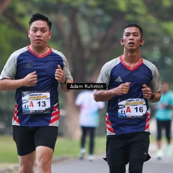 Runner Photo 7096341