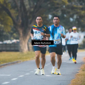 Runner Photo 7096399
