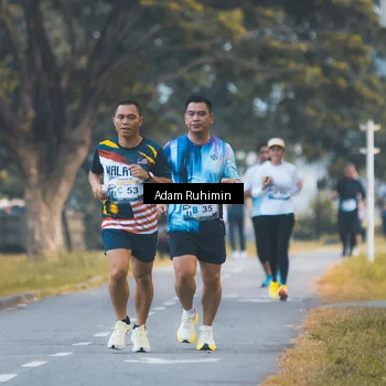 Runner Photo 7096408