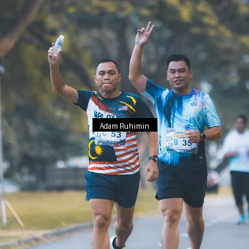 Runner Photo 7096411