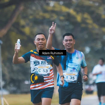 Runner Photo 7096413
