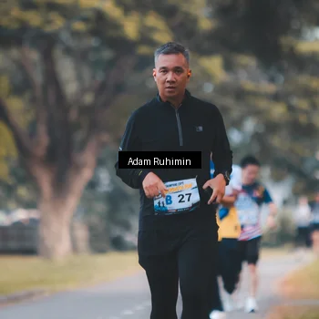 Runner Photo 7096465