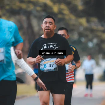 Runner Photo 7096516