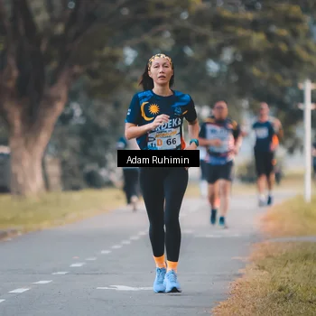 Runner Photo 7096542