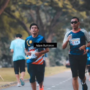 Runner Photo 7096571