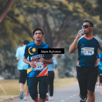 Runner Photo 7096573