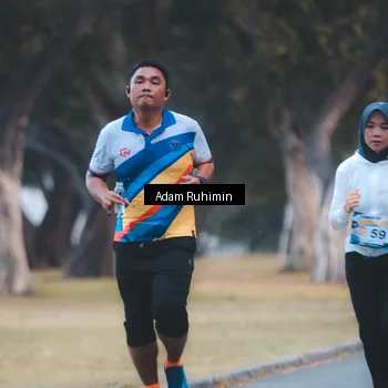 Runner Photo 7096624