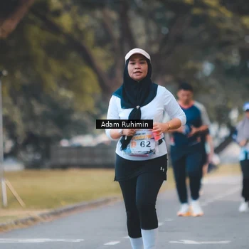 Runner Photo 7096680