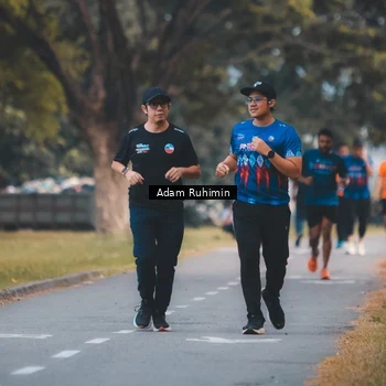 Runner Photo 7096709