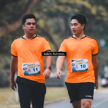 Runner Photo 7096737