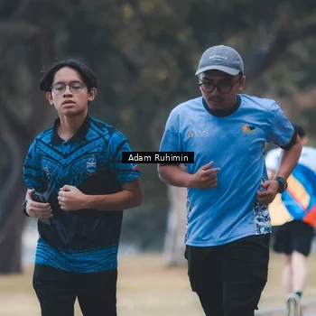 Runner Photo 7096815