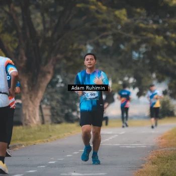 Runner Photo 7096863
