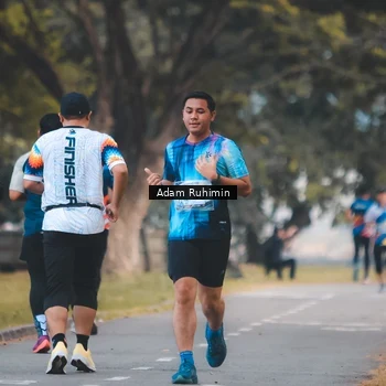 Runner Photo 7096866