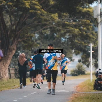Runner Photo 7096879