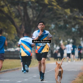 Runner Photo 7096903