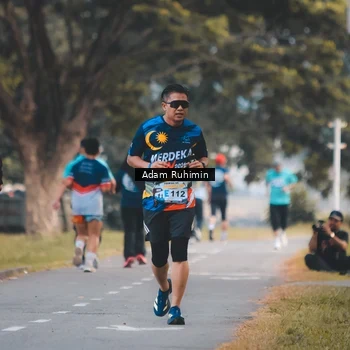 Runner Photo 7097029
