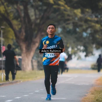 Runner Photo 7097054