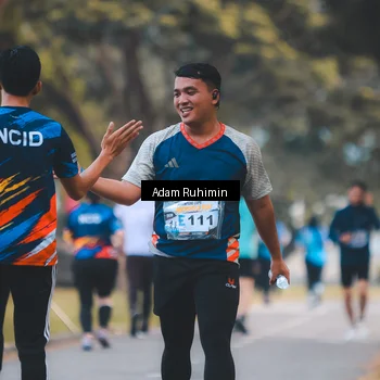 Runner Photo 7097073